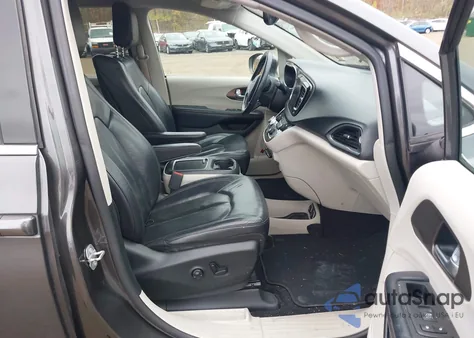 2018 Chrysler Pacifica Touring L Plus from USA, damaged, VIN 2C4RC1EGXJR104075